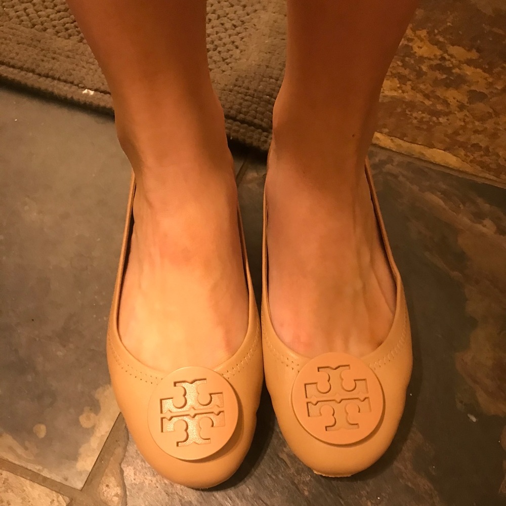 Tory Burch nude flats